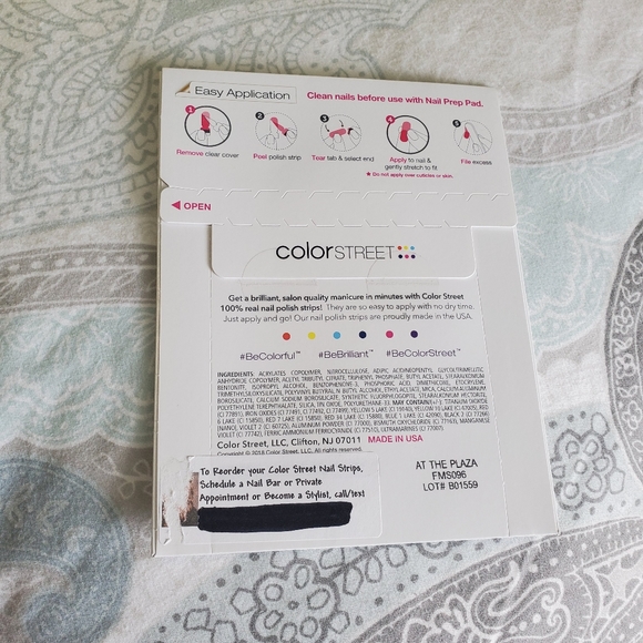 Color Street Nail Polish Strips - At The Plaza - Picture 5 of 5